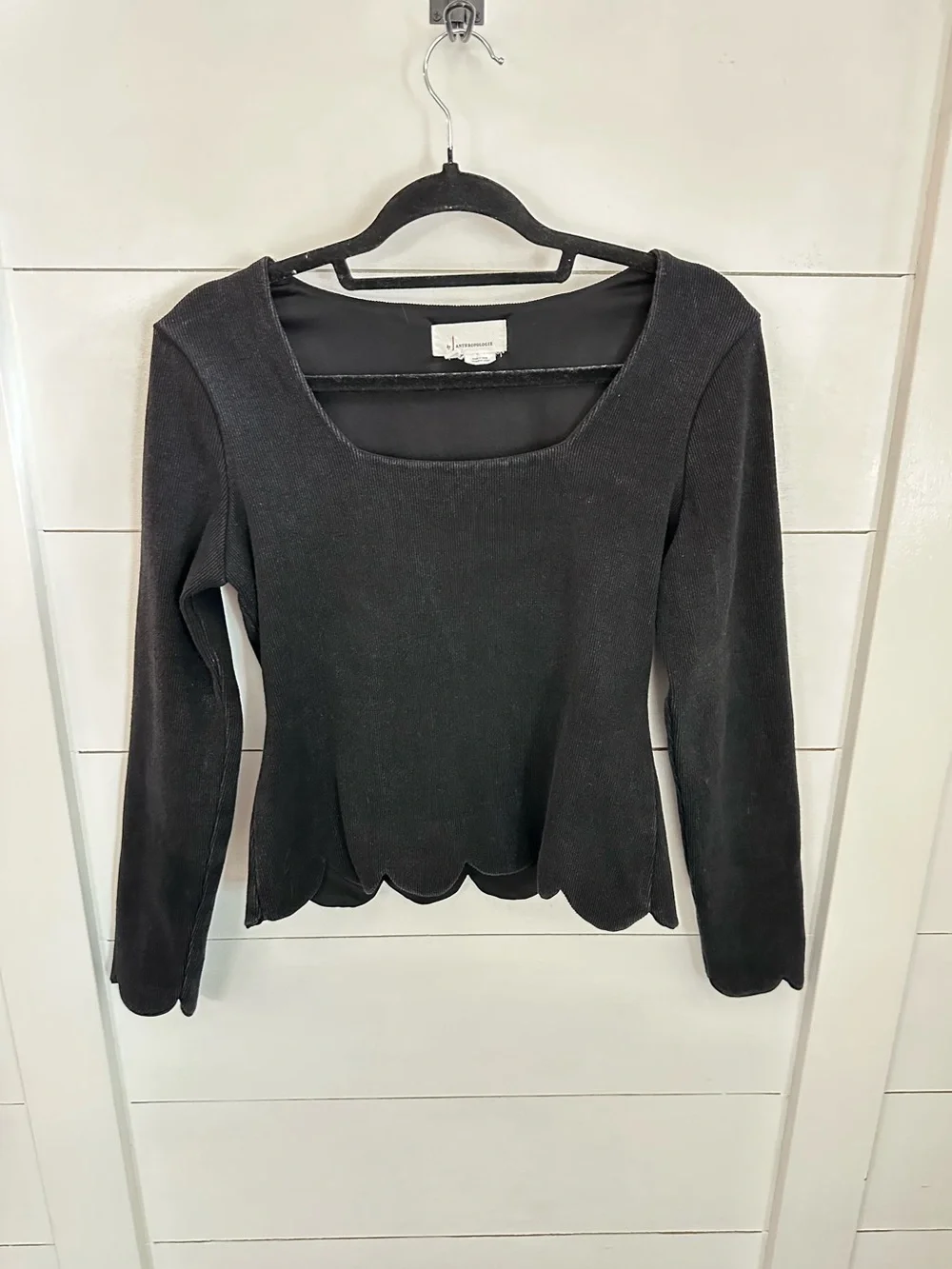 Anthropology S black ribbed scalloped wrist & hem 100% cotton top boho chic - Picture 2 of 11